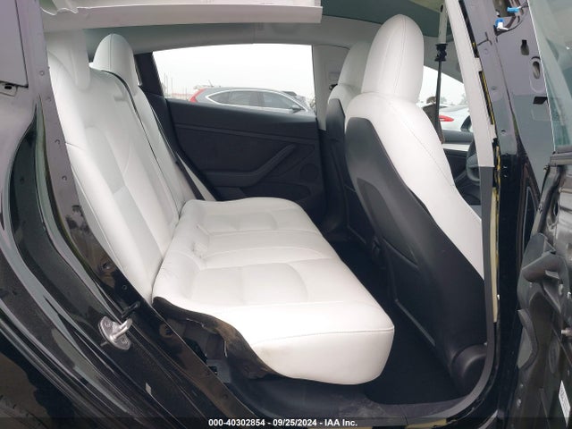 2023 TESLA MODEL 3 5YJ3E1EB2PF389895 Photo 7