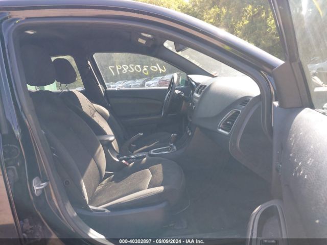1C3CDZAB5EN147564 Dodge AVENGER SE
