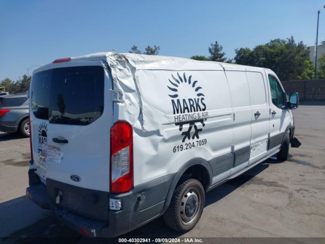 1FTYE9ZM7FKA32830 Ford Transit-150