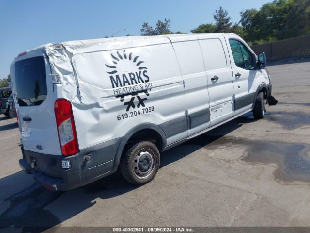 1FTYE9ZM7FKA32830 Ford Transit-150