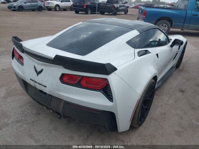 2017 CHEVROLET CORVETTE 1G1YY2D77H5117595 Photo 3