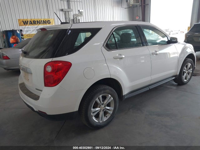 Chevrolet EQUINOX LS 2015 1GNALAEK8FZ124069 Image 4