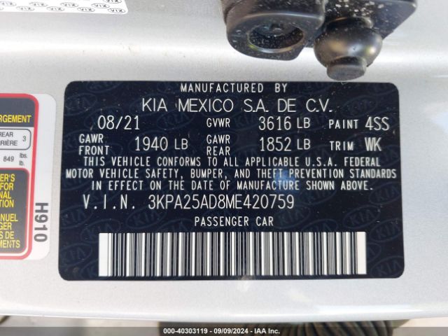 3KPA25AD8ME420759 KIA Rio 5-door S