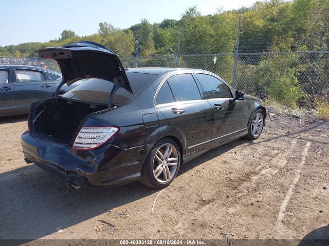 WDDGF8AB2ER324216 Mercedes-Benz C 300 Luxury 4matic/sport 4matic