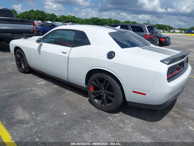Dodge Challenger Sxt 2017 2C3CDZAG3HH554324 Image 3