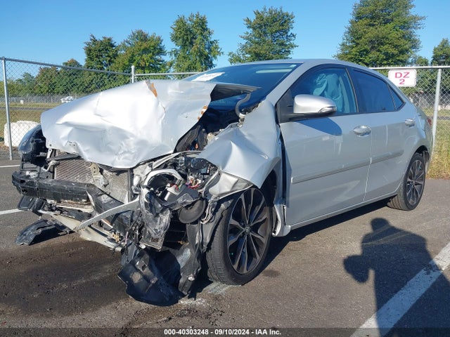 Toyota COROLLA SE 2019 2T1BURHE9KC238570 Image 2