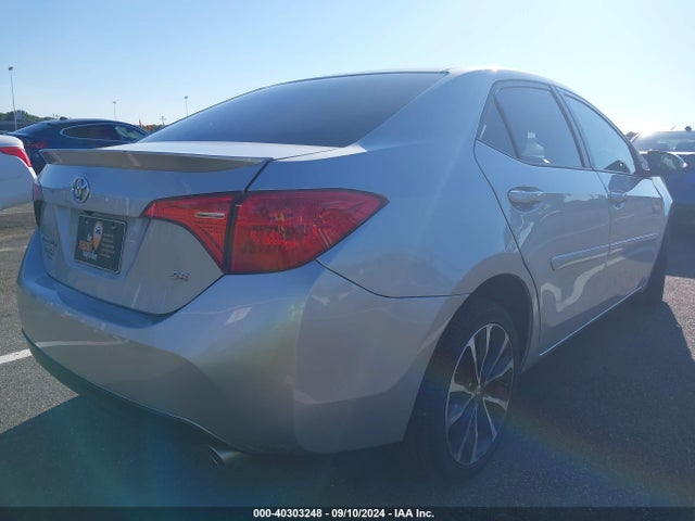 Toyota COROLLA SE 2019 2T1BURHE9KC238570 Image 4