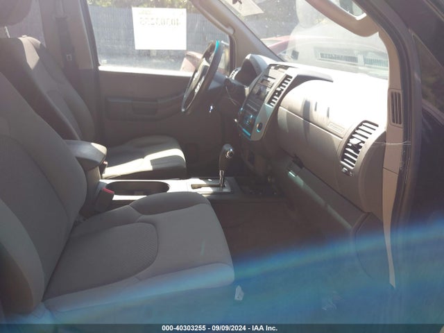 2010 NISSAN XTERRA 5N1AN0NW0AC503672 Photo 4