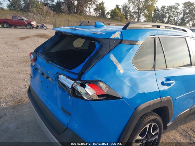 2T3J1RFV8KC050556 Toyota Rav4 Adventure