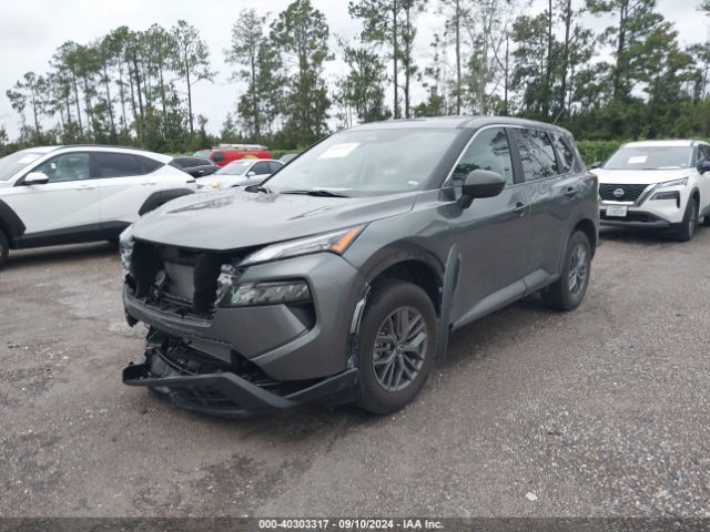 5N1BT3AA8RC749340 Nissan Rogue S Fwd