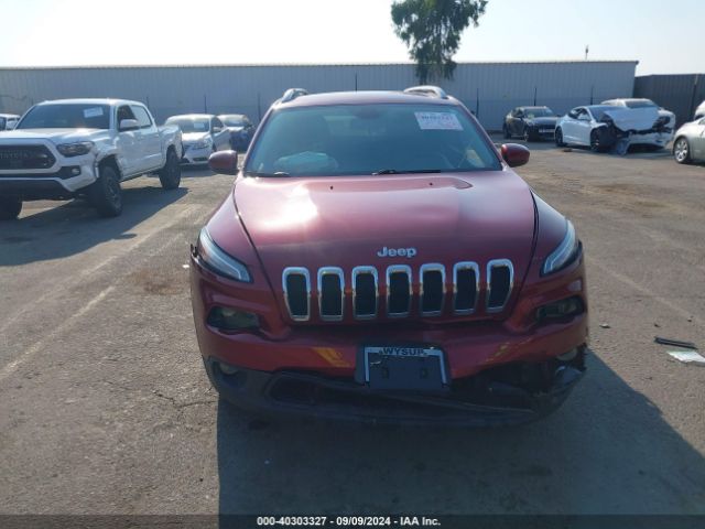 1C4PJMCS8HW660425 Jeep Cherokee Latitude 4x4