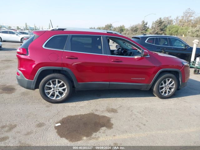 1C4PJMCS8HW660425 Jeep Cherokee Latitude 4x4