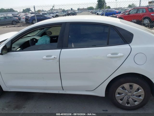 3KPA24AB1KE227634 KIA RIO S