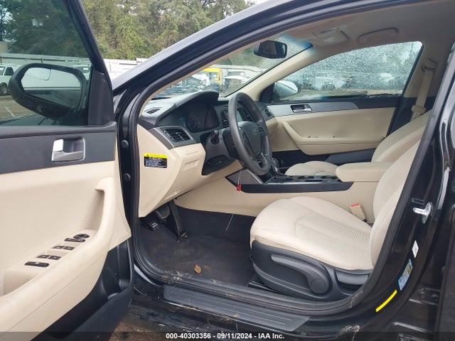Hyundai SONATA SE 2016 5NPE24AFXGH379032 Image 5