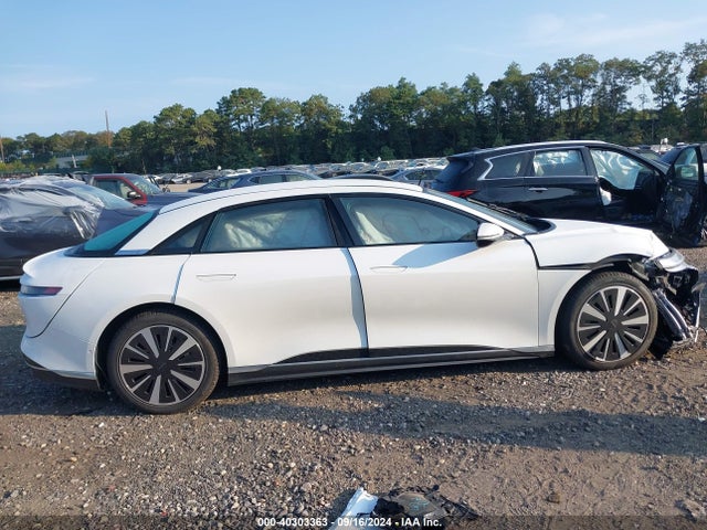 Lucid Air Pure 2023 50EA1PFA7PA006520 Image 14