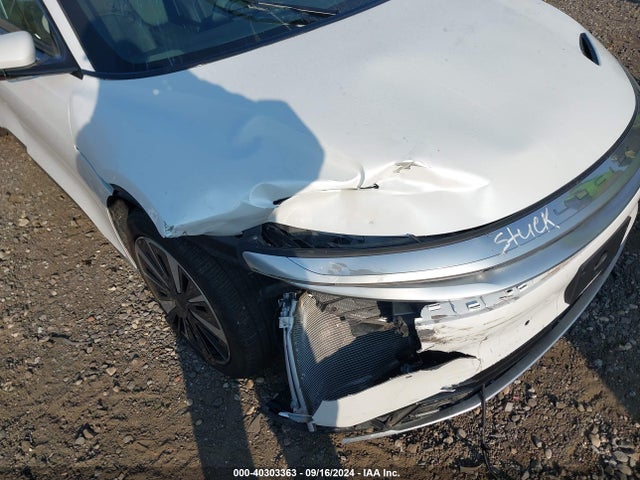 Lucid Air Pure 2023 50EA1PFA7PA006520 Image 6