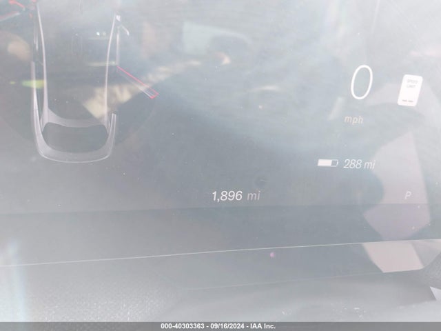 Lucid Air Pure 2023 50EA1PFA7PA006520 Image 7
