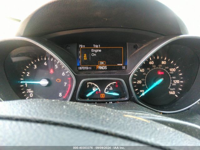 1FMCU9GD5HUD44289 Ford ESCAPE SE