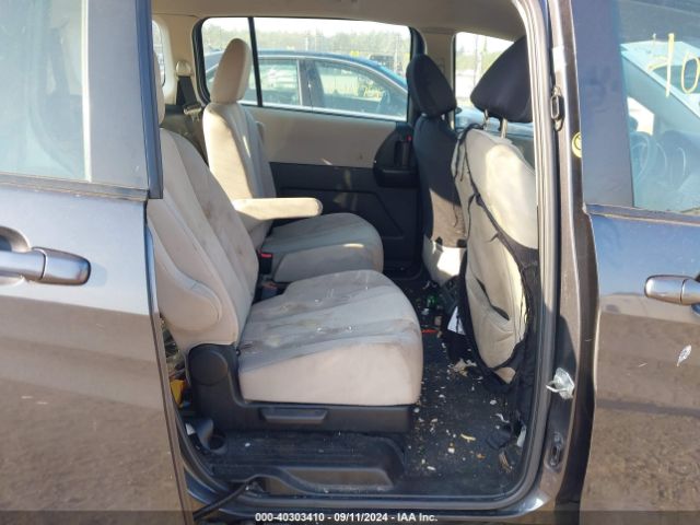 JM1CW2BL5F0184035 Mazda Mazda5 Sport
