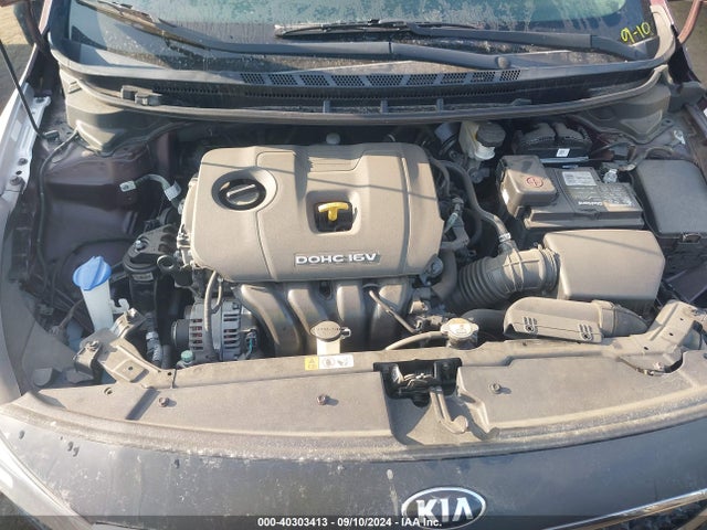 KIA FORTE LX 2017 3KPFK4A76HE080673 Image 10