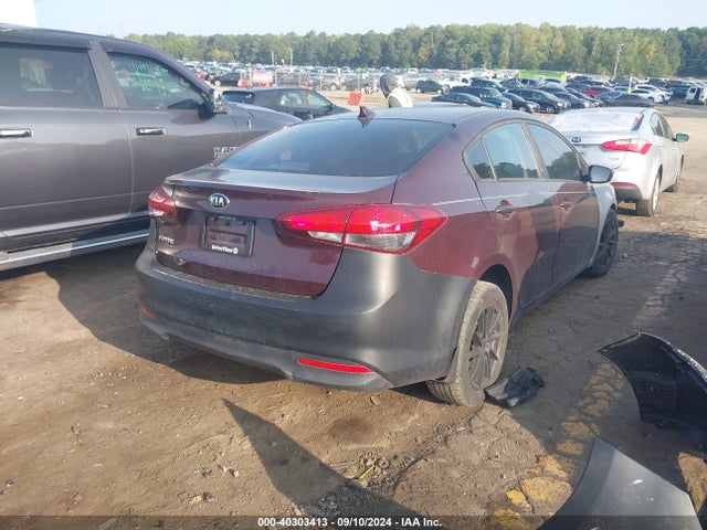 KIA FORTE LX 2017 3KPFK4A76HE080673 Image 4