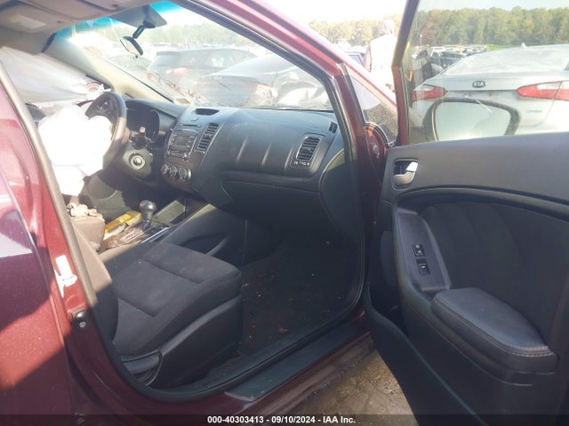 KIA FORTE LX 2017 3KPFK4A76HE080673 Image 5