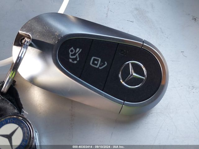 W1KAF4GB2NR052692 Mercedes-Benz C 300 Sedan