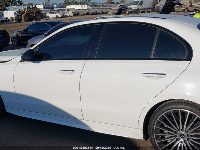 W1KAF4GB2NR052692 Mercedes-Benz C 300 Sedan
