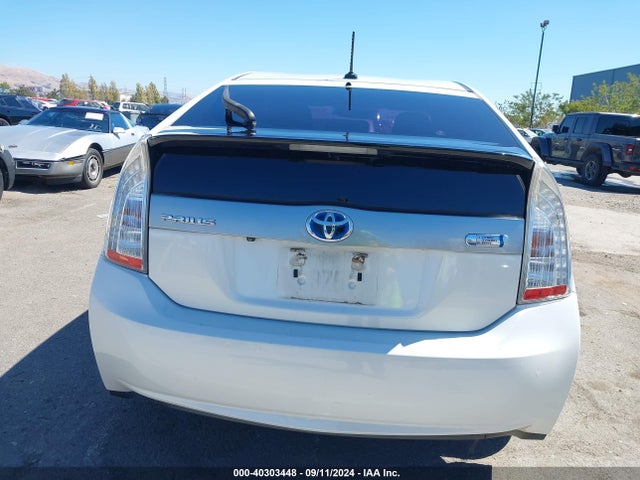 JTDKN3DPXF3070731 Toyota PRIUS PLUG-IN