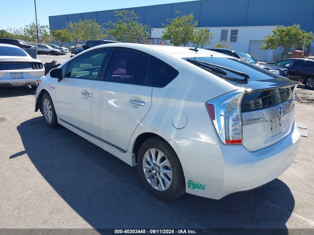 JTDKN3DPXF3070731 Toyota PRIUS PLUG-IN