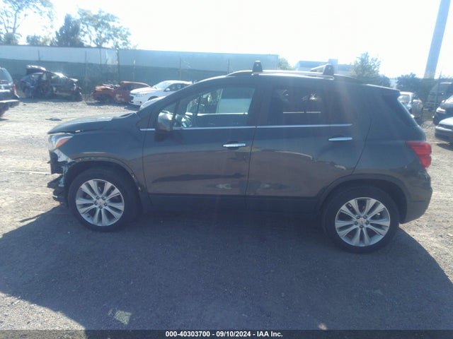 KL7CJRSBXHB086203 Chevrolet Trax Premier
