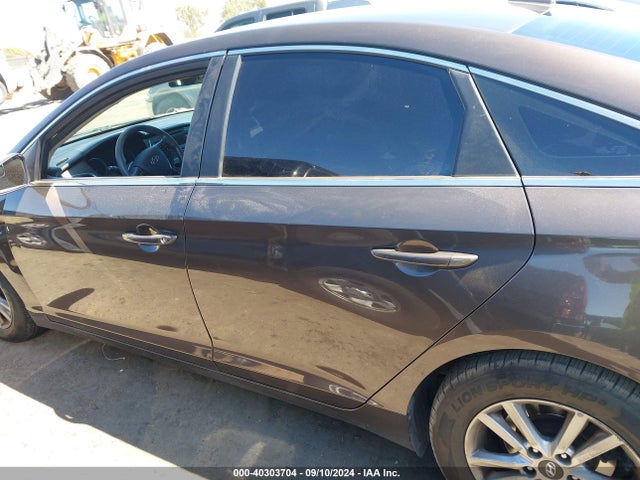 Hyundai Sonata 2017 5NPE24AF8HH584558 Image 14