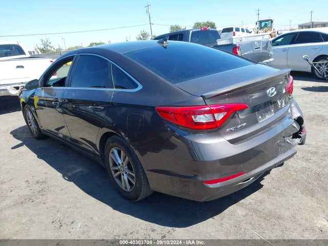 Hyundai Sonata 2017 5NPE24AF8HH584558 Image 3