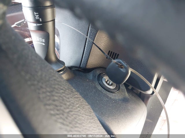 Toyota COROLLA SE 2019 5YFBURHE5KP948422 Image 11