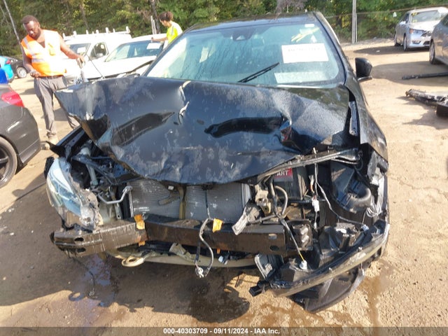 Toyota COROLLA SE 2019 5YFBURHE5KP948422 Image 13