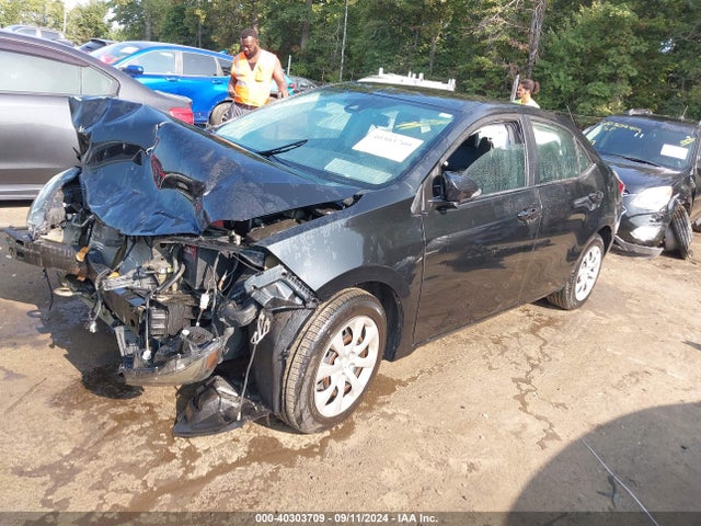 Toyota COROLLA SE 2019 5YFBURHE5KP948422 Image 2
