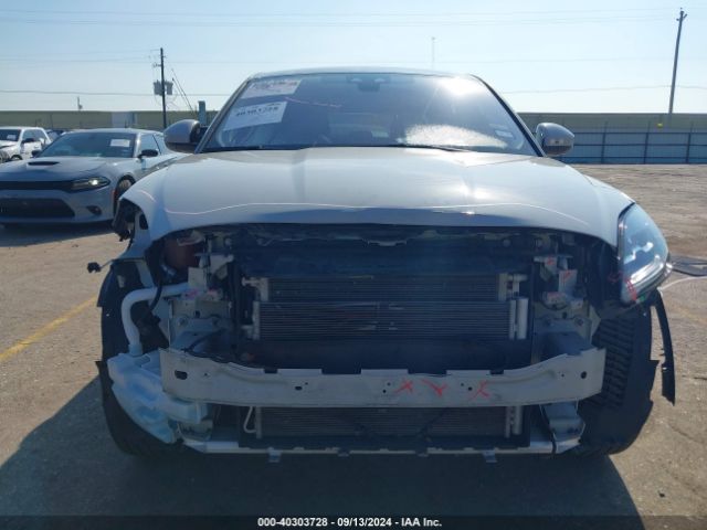 SADFP2FX3K1Z65961 Jaguar E-PACE SE