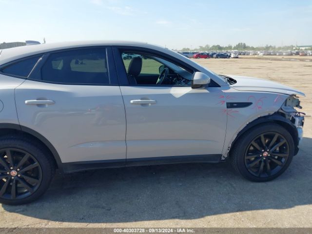 SADFP2FX3K1Z65961 Jaguar E-PACE SE