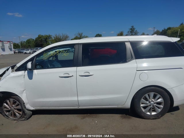 KIA SEDONA LX 2016 KNDMB5C13G6114370 Image 14