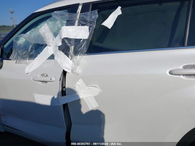 Toyota Highlander Xle 2023 5TDKDRBH2PS030743 Image 14