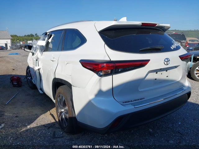 Toyota Highlander Xle 2023 5TDKDRBH2PS030743 Image 3