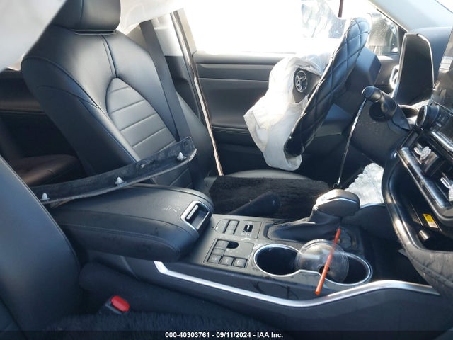 Toyota Highlander Xle 2023 5TDKDRBH2PS030743 Image 5