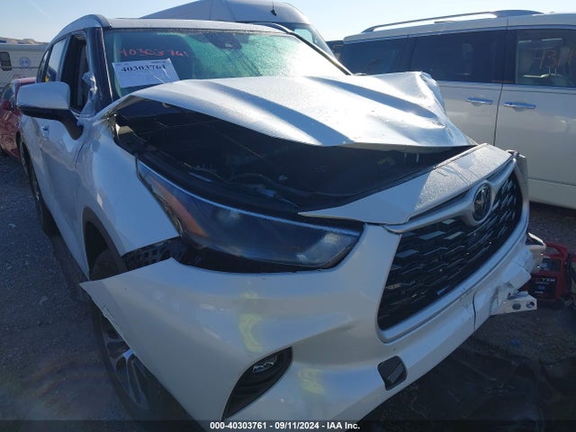 Toyota Highlander Xle 2023 5TDKDRBH2PS030743 Image 6