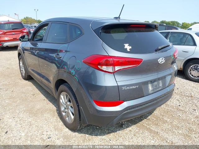 Hyundai TUCSON SE 2017 KM8J23A44HU443494 Image 3