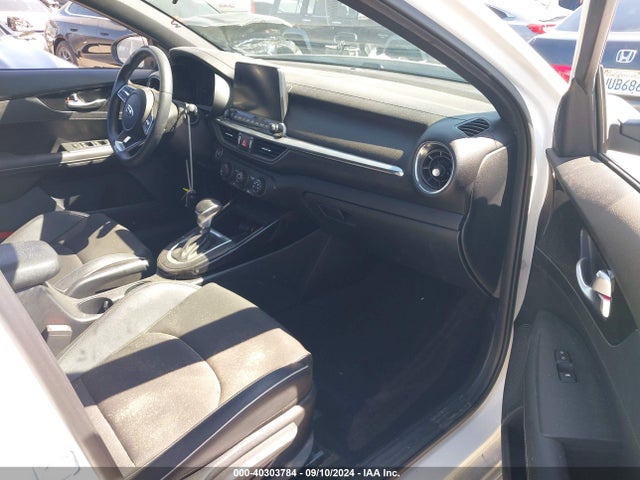 KIA Forte Gt-line 2021 3KPF34AD3ME278785 Image 5