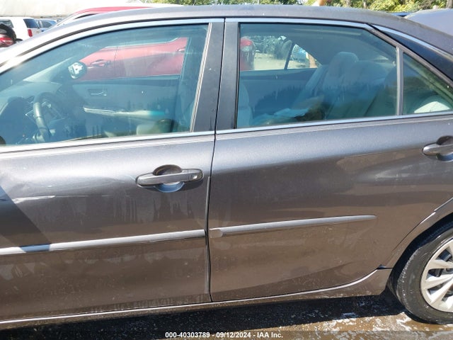 Toyota CAMRY LE 2016 4T4BF1FK6GR577755 Image 14