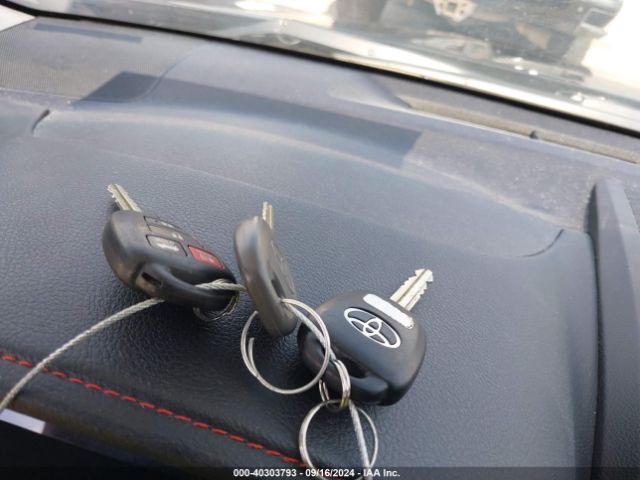 4T1BF1FK8HU397351 Toyota CAMRY SE