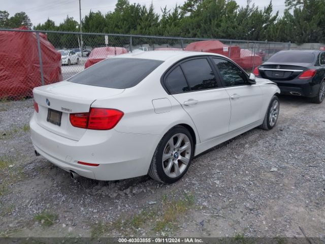WBA3A9C55EF479605 BMW 335i