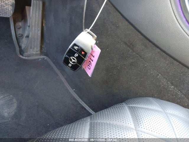 WDDZF4JB0HA121877 Mercedes-Benz E 300