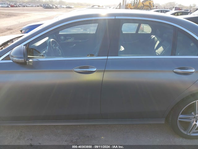 Mercedes-Benz E 300 2017 WDDZF4JB0HA121877 Image 14